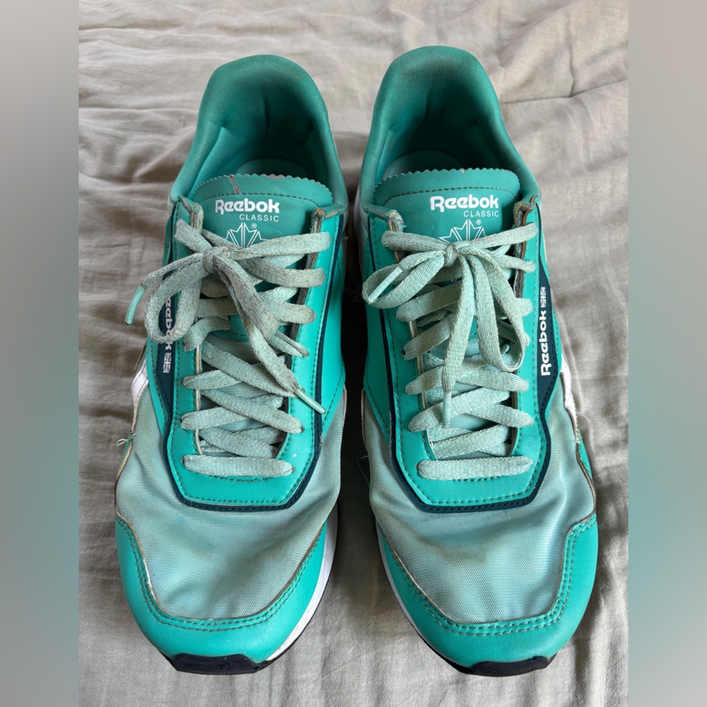 Reebok Classic Mens Teal Sneakers
